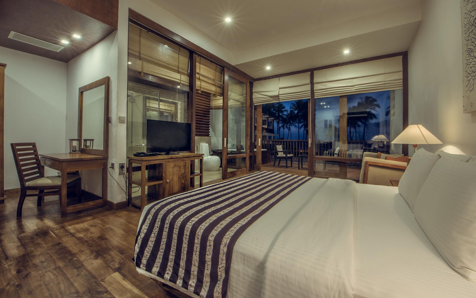 Suriya Resort Wayikkal Bagian luar foto