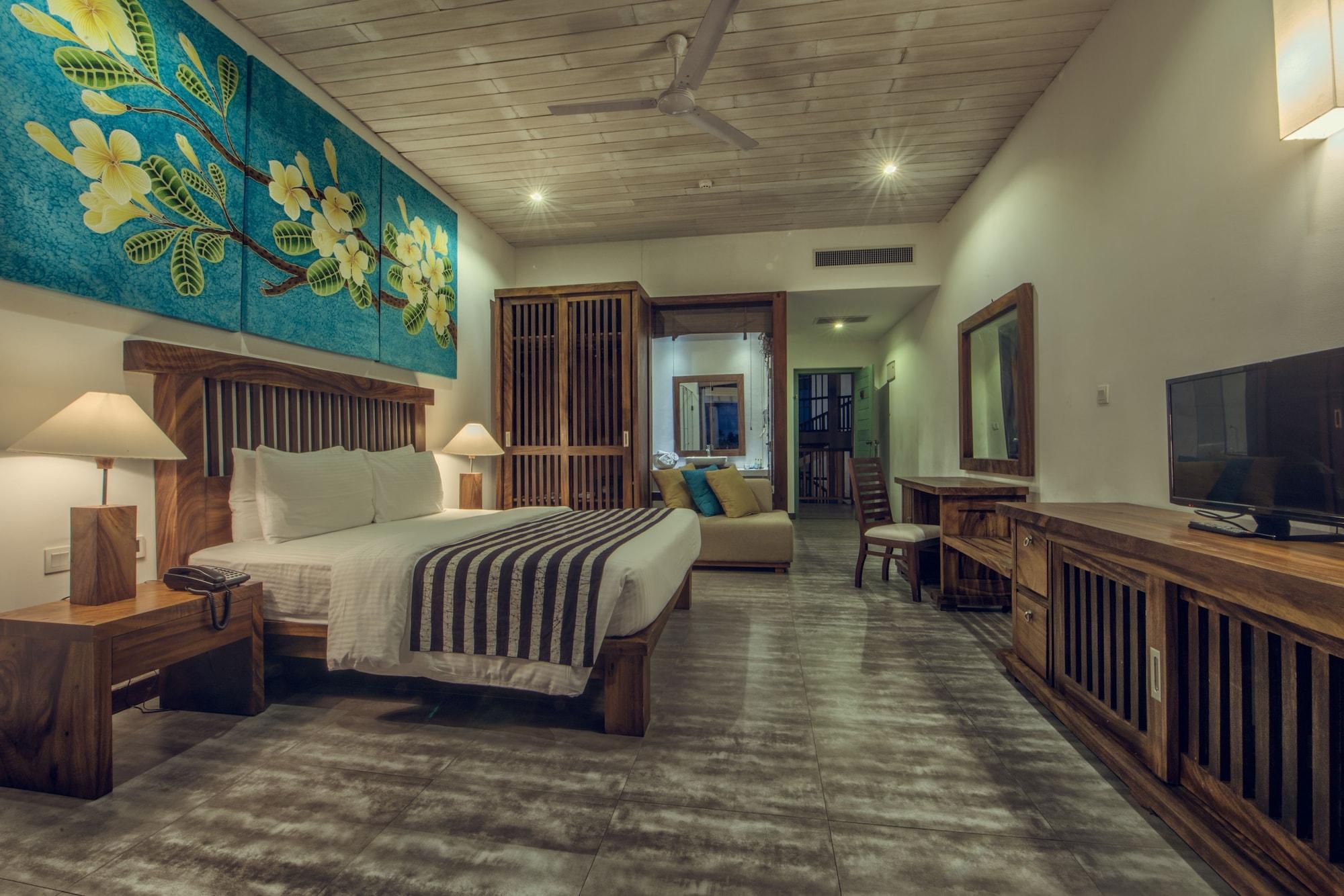 Suriya Resort Wayikkal Bagian luar foto