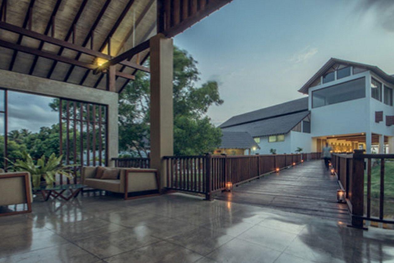 Suriya Resort Wayikkal Bagian luar foto